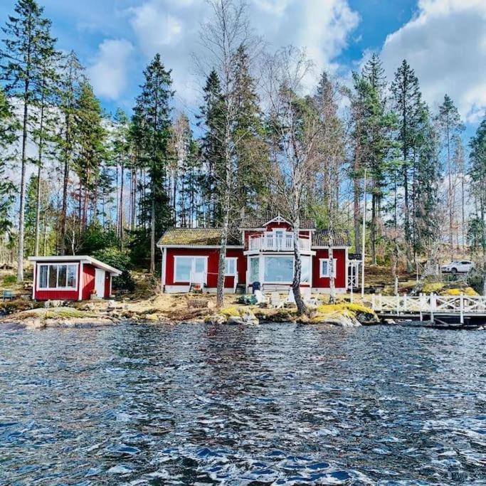 "Talludden" By The Lake Arydssjoen, Furuby 외부 사진